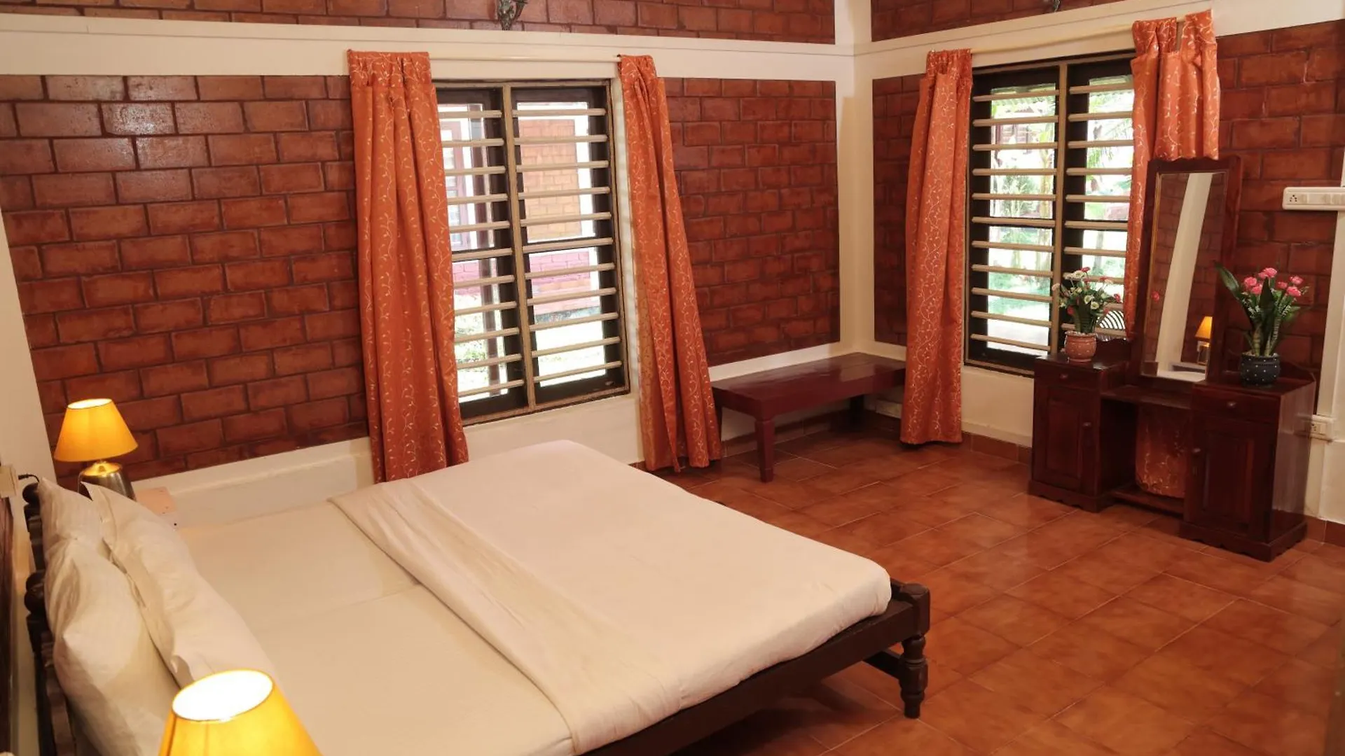 Hillview Beach Resort Varkala