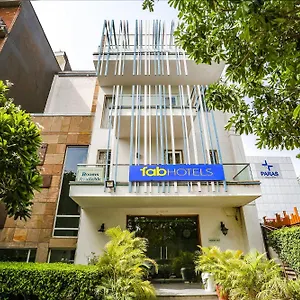 fabhotel-pn-suites.top-gurgaonhotels.com/